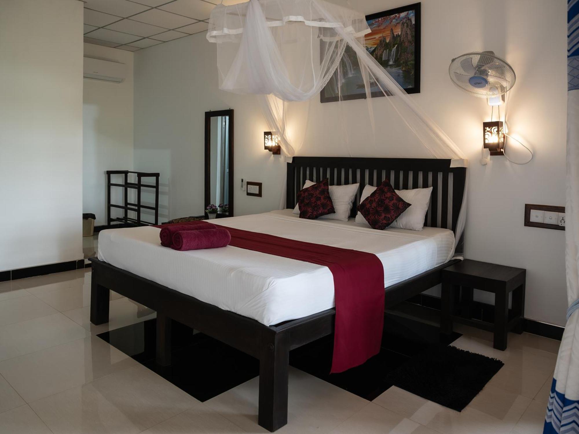 Lake Wind Habarana Exterior foto